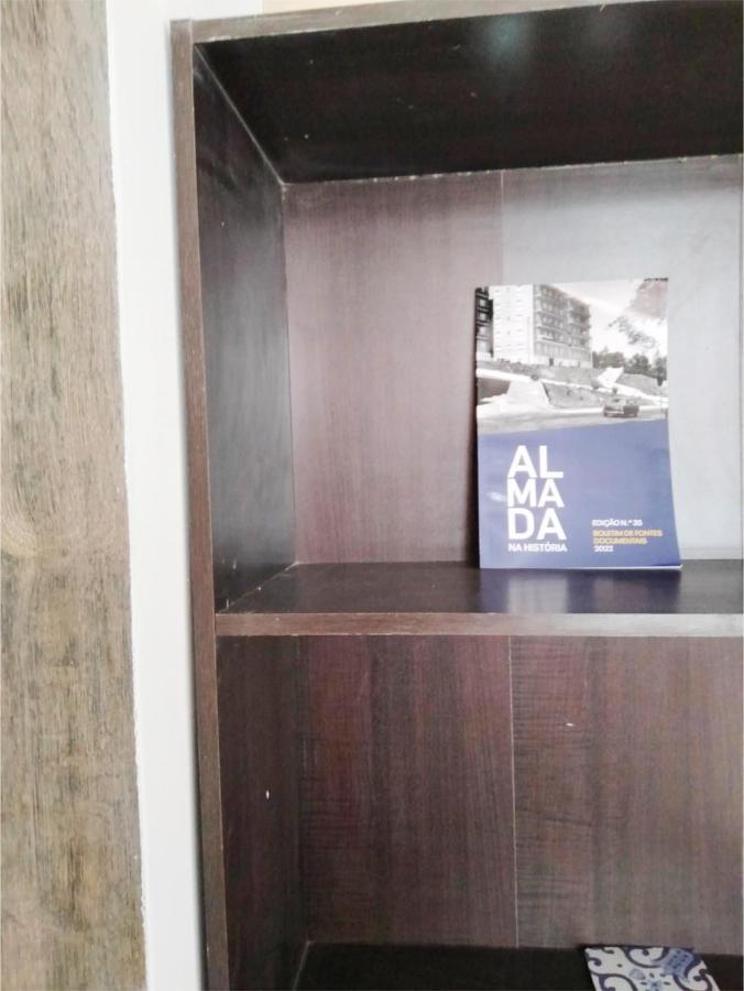 Appartamento Casa Terra Cota - Almada Esterno foto