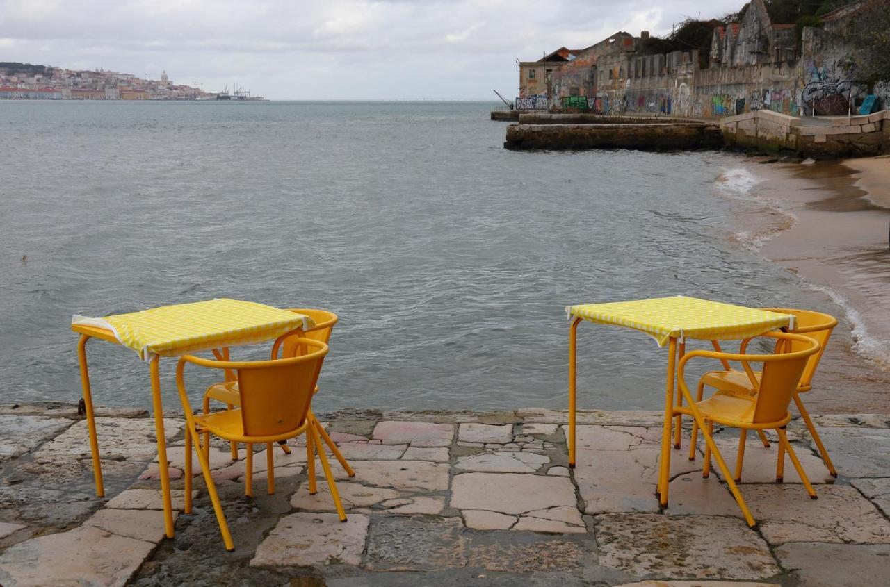 Appartamento Casa Terra Cota - Almada Esterno foto